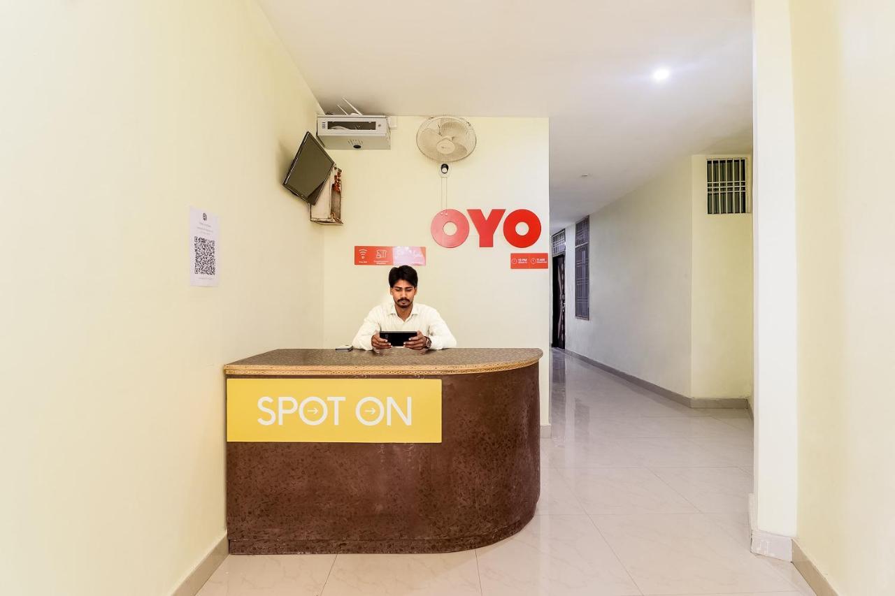 Banthra Sikandarpur Spot On 63000 Hotel S.S. Plaza المظهر الخارجي الصورة