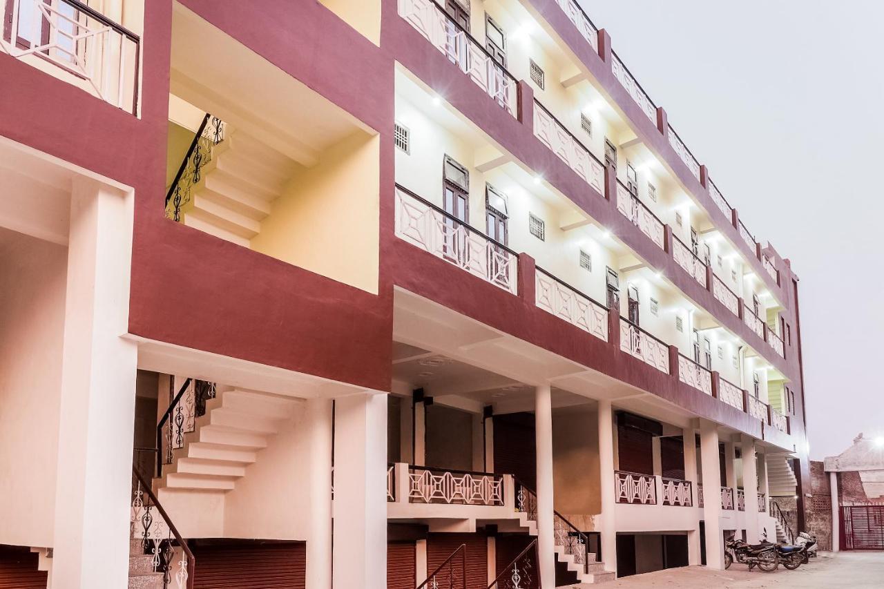Banthra Sikandarpur Spot On 63000 Hotel S.S. Plaza المظهر الخارجي الصورة