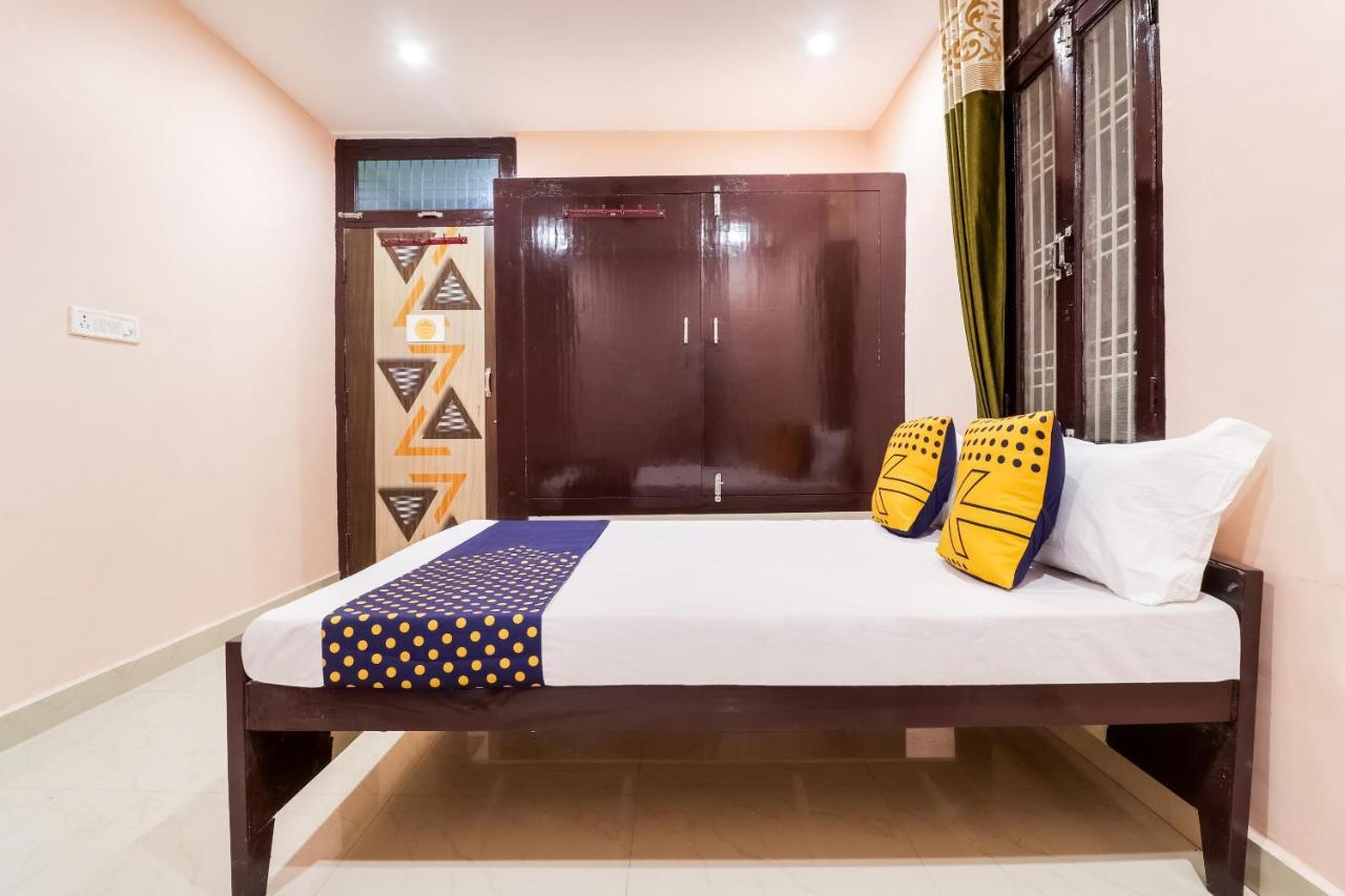 Banthra Sikandarpur Spot On 63000 Hotel S.S. Plaza المظهر الخارجي الصورة